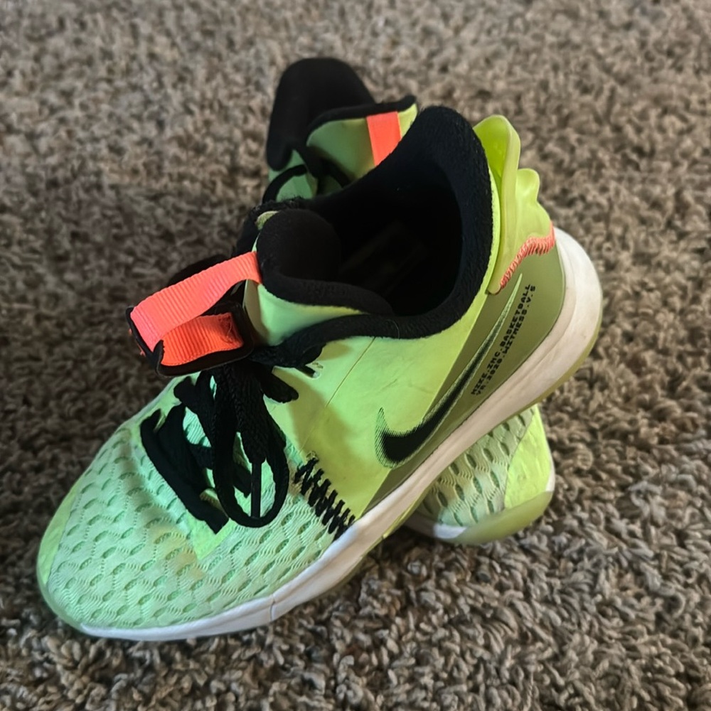Boys Nike basketball shoes